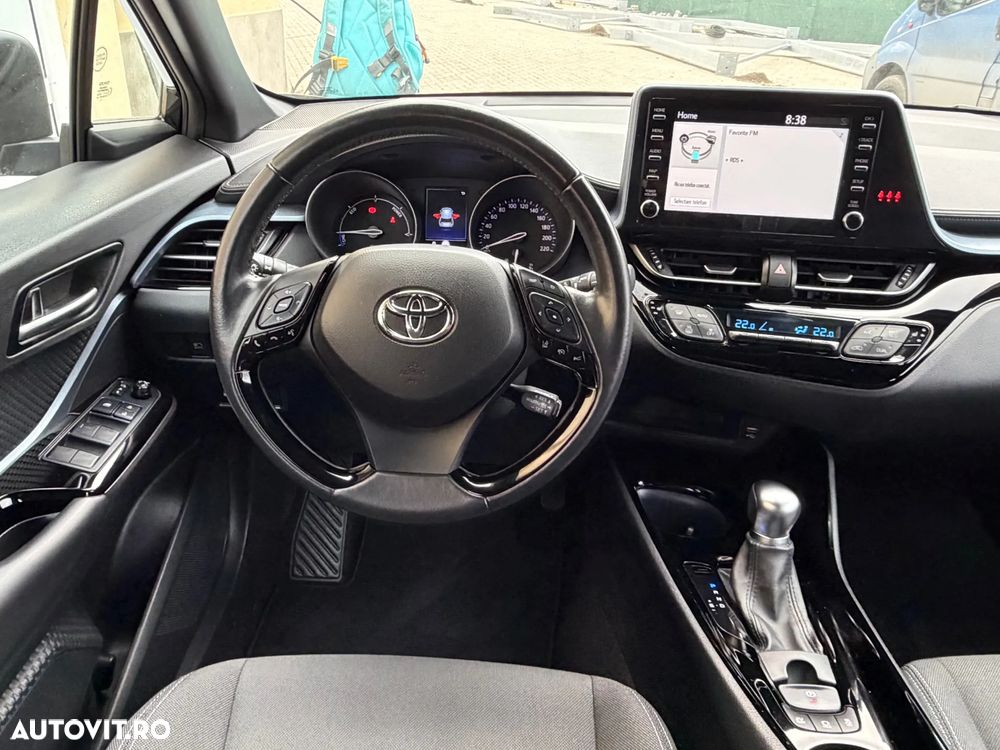 Toyota C-HR 1.8 HSD 4x2 CVT C-ult LED - 9