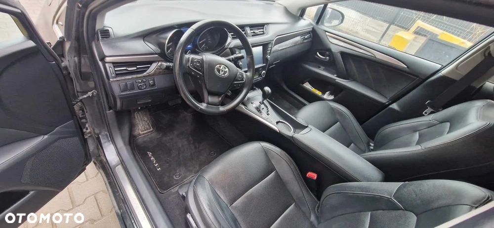 Toyota Avensis 2.0 Prestige MS - 10