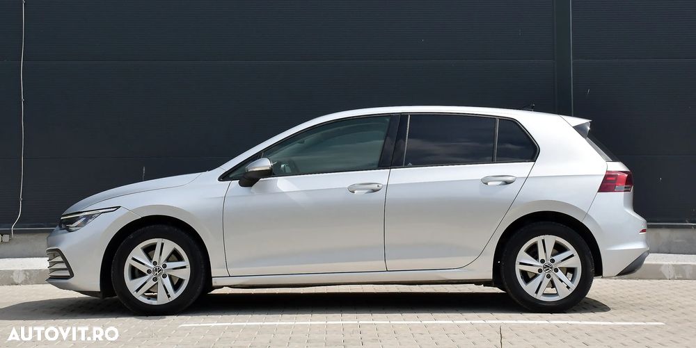Volkswagen Golf 1.5 eTSI OPF DSG Active - 18