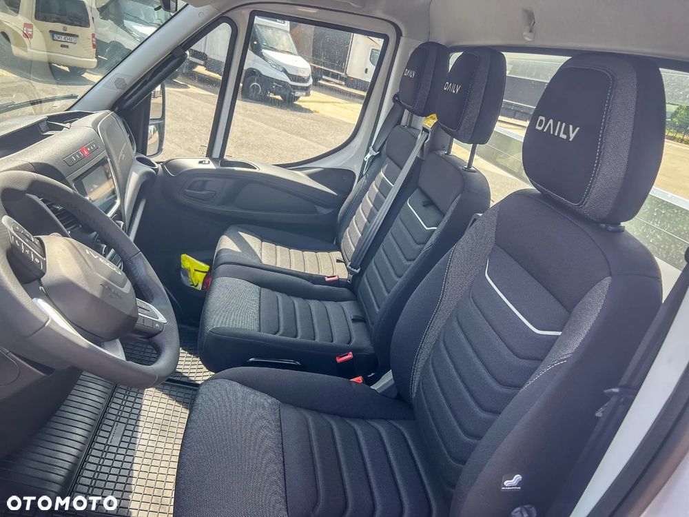 Iveco Daily 50C18HA8Z DMC 3.5T skrzynia otwarta 6m od ręki! - 13