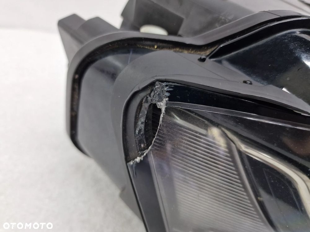 AUDI A4 B8 8K0 07- PRAWA LAMPA PRZEDNIA PRZÓD XENON + LED , NR 8K0941004C , NR AUKCJI LA515 - 3
