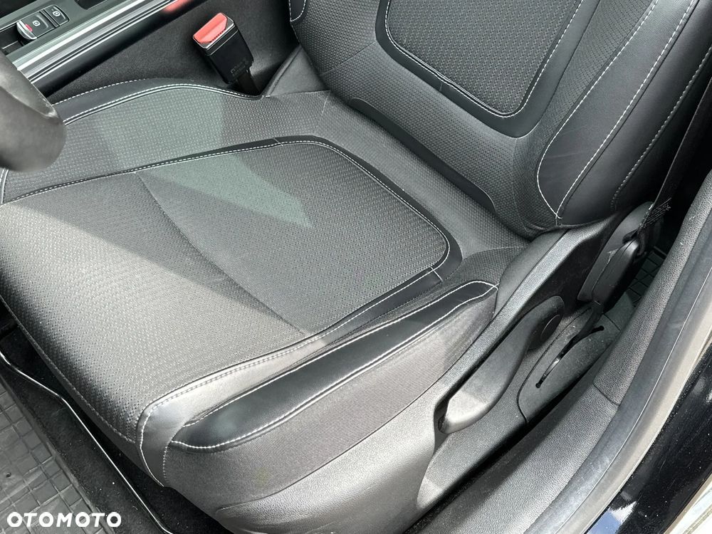 Renault Megane 1.3 TCe FAP Intens EDC - 13