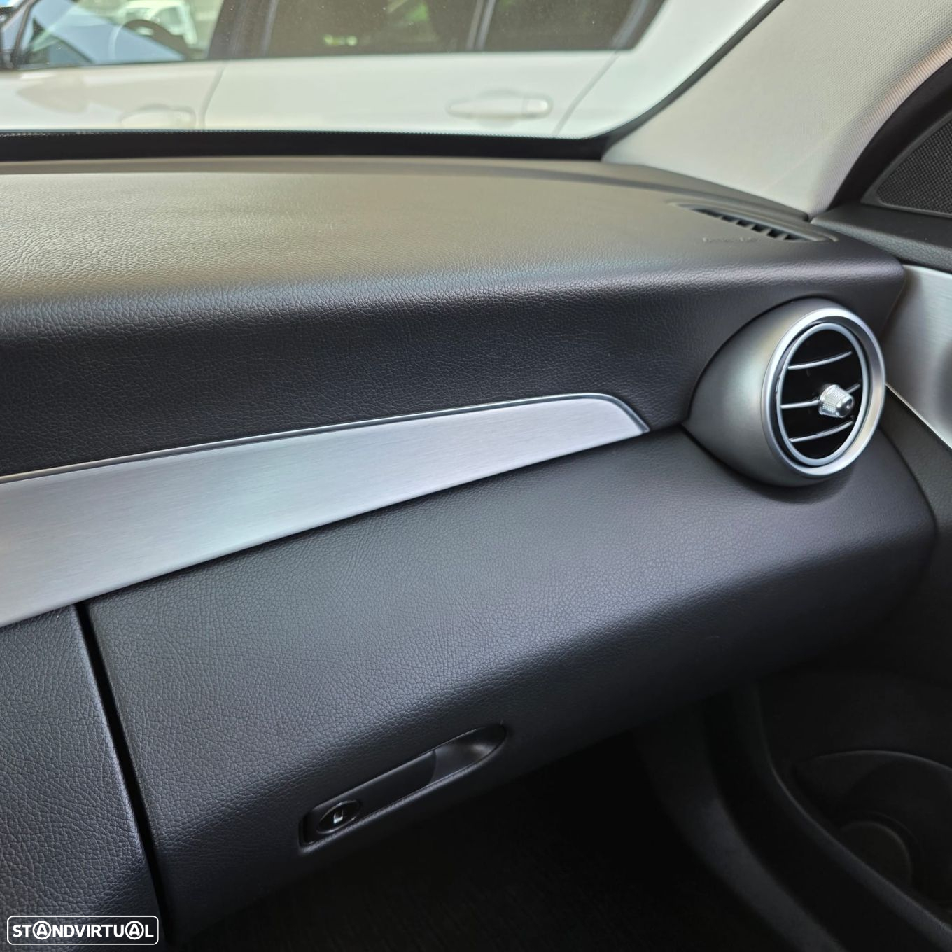 Mercedes-Benz C 180 d Station 9G-TRONIC Avantgarde - 36