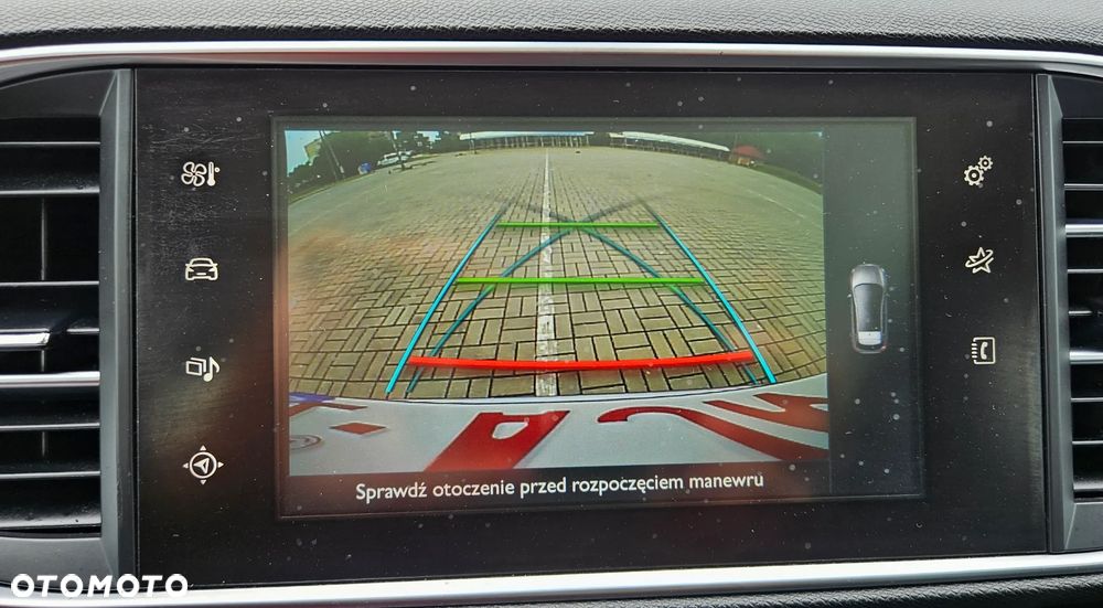 Peugeot 308 PureTech 130 GPF EAT8 Stop & Start Allure - 13