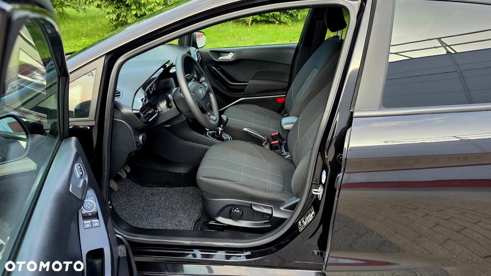 Ford Fiesta 1.0 EcoBoost Titanium - 23