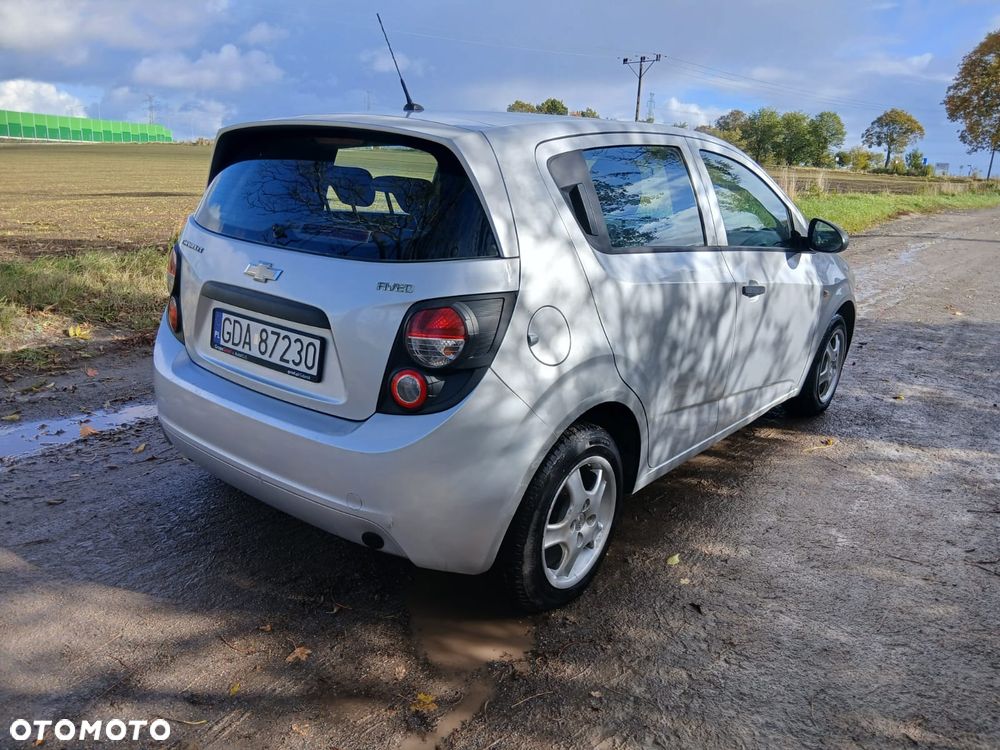 Chevrolet Aveo 1.2 LS - 4