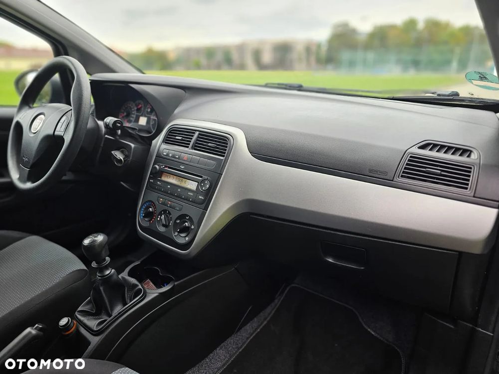 Fiat Punto 1.2 Easy Pakiet Easy Plus - 14