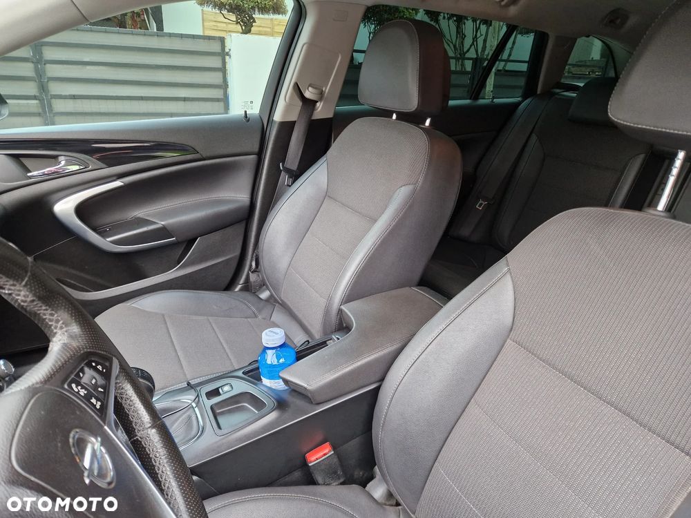 Opel Insignia - 22