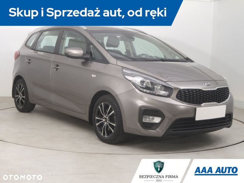 Kia Carens - 3