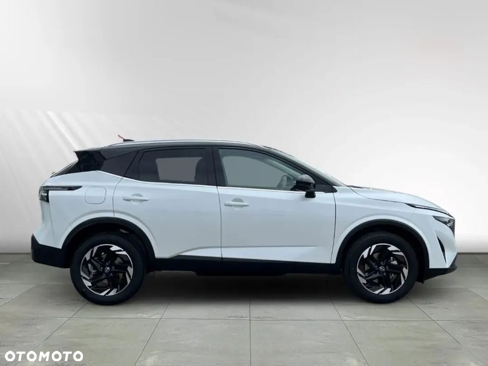 Nissan Qashqai 1.3 DIG-T mHEV N-Connecta Xtronic - 5