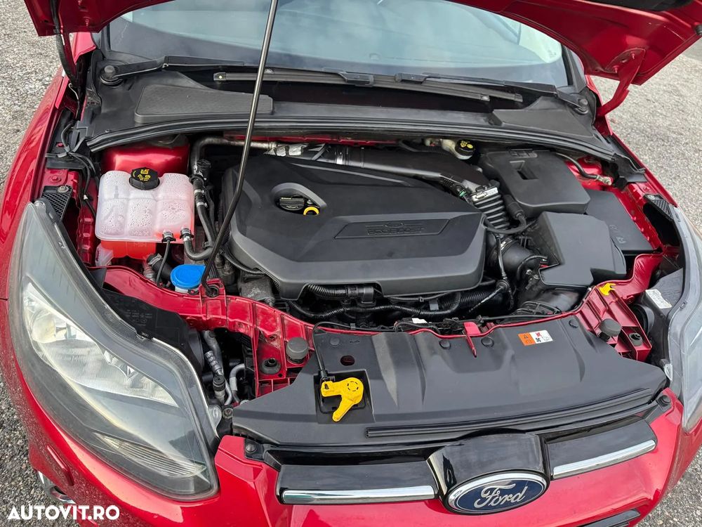 Ford Focus 1.6 Ecoboost Start Stop Titanium - 16