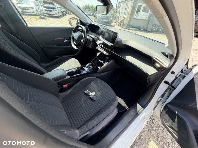 Peugeot 208 Elektromotor 136 Active - 12