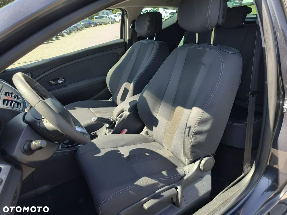 Renault Megane - 10