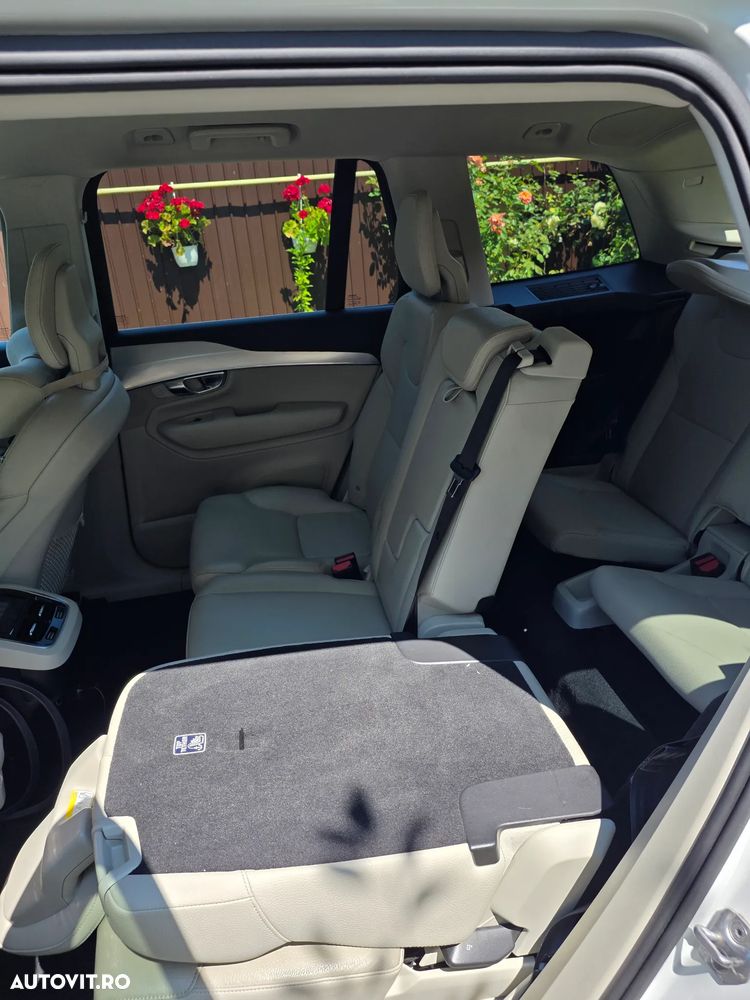 Volvo XC 90 D5 AWD Momentum - 14