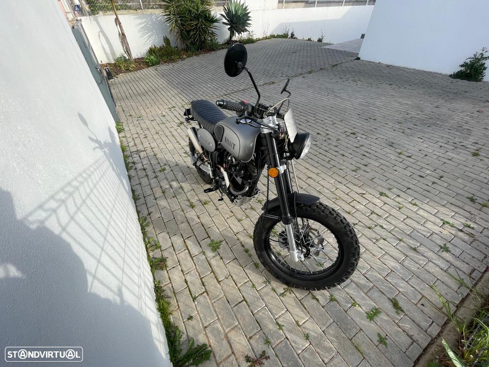 Bullit Hero 125 - 1