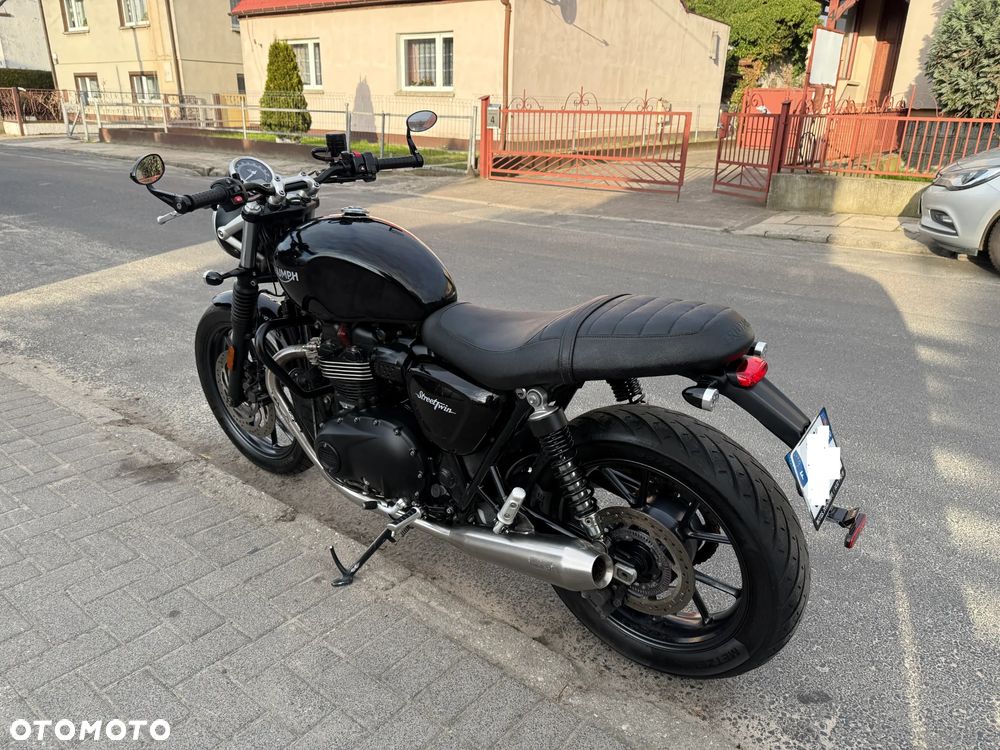 Triumph Speed Twin - 8