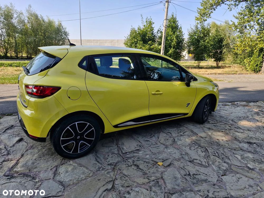 Renault Clio TCe 90 Luxe - 18