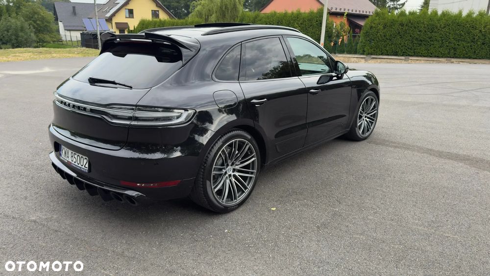 Porsche Macan Turbo - 13