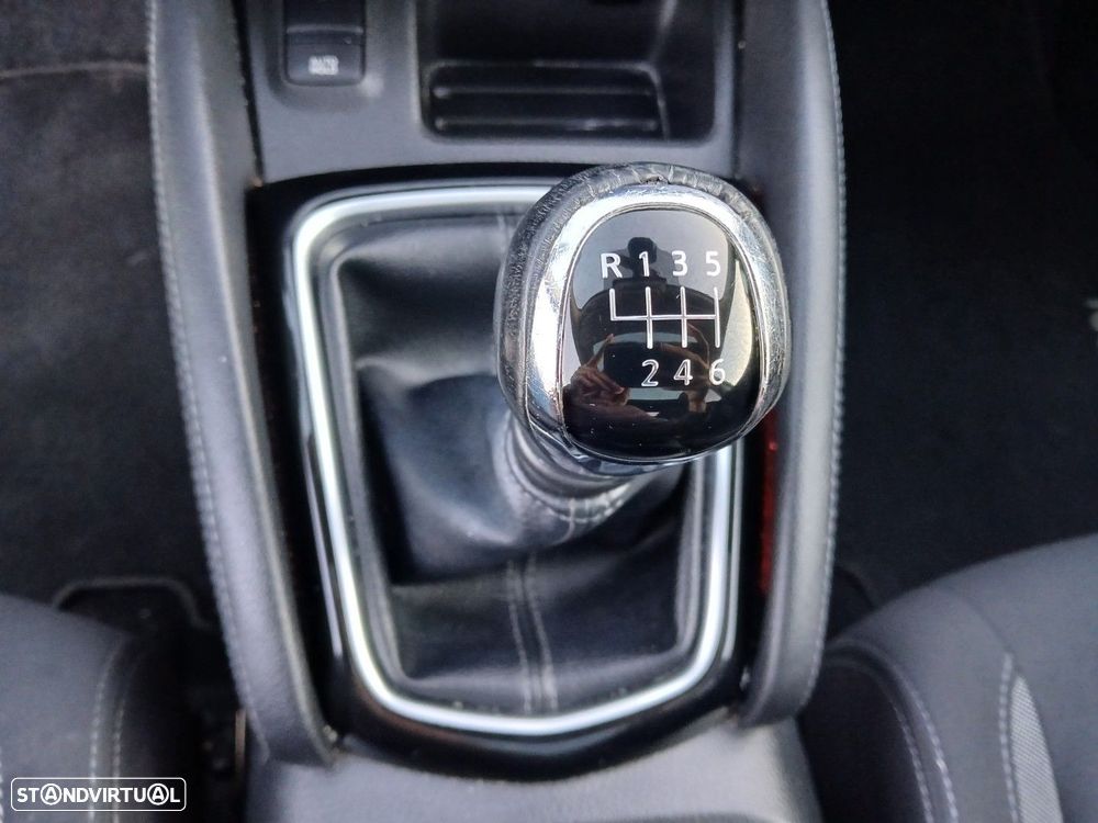 Nissan Qashqai 1.5 dCi N-Connecta Business - 21