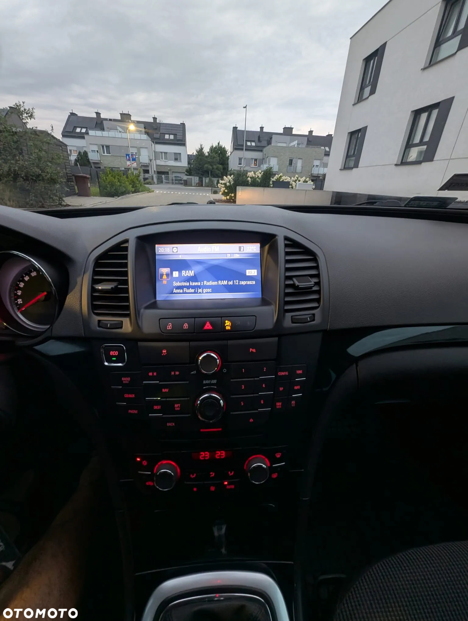 Opel Insignia 2.0 CDTI Sports Tourer - 12