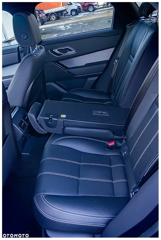 Land Rover Range Rover Velar 2.0 SD4 R-Dynamic SE - 27