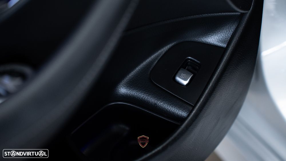 Mercedes-Benz E 300 de AMG Line - 15