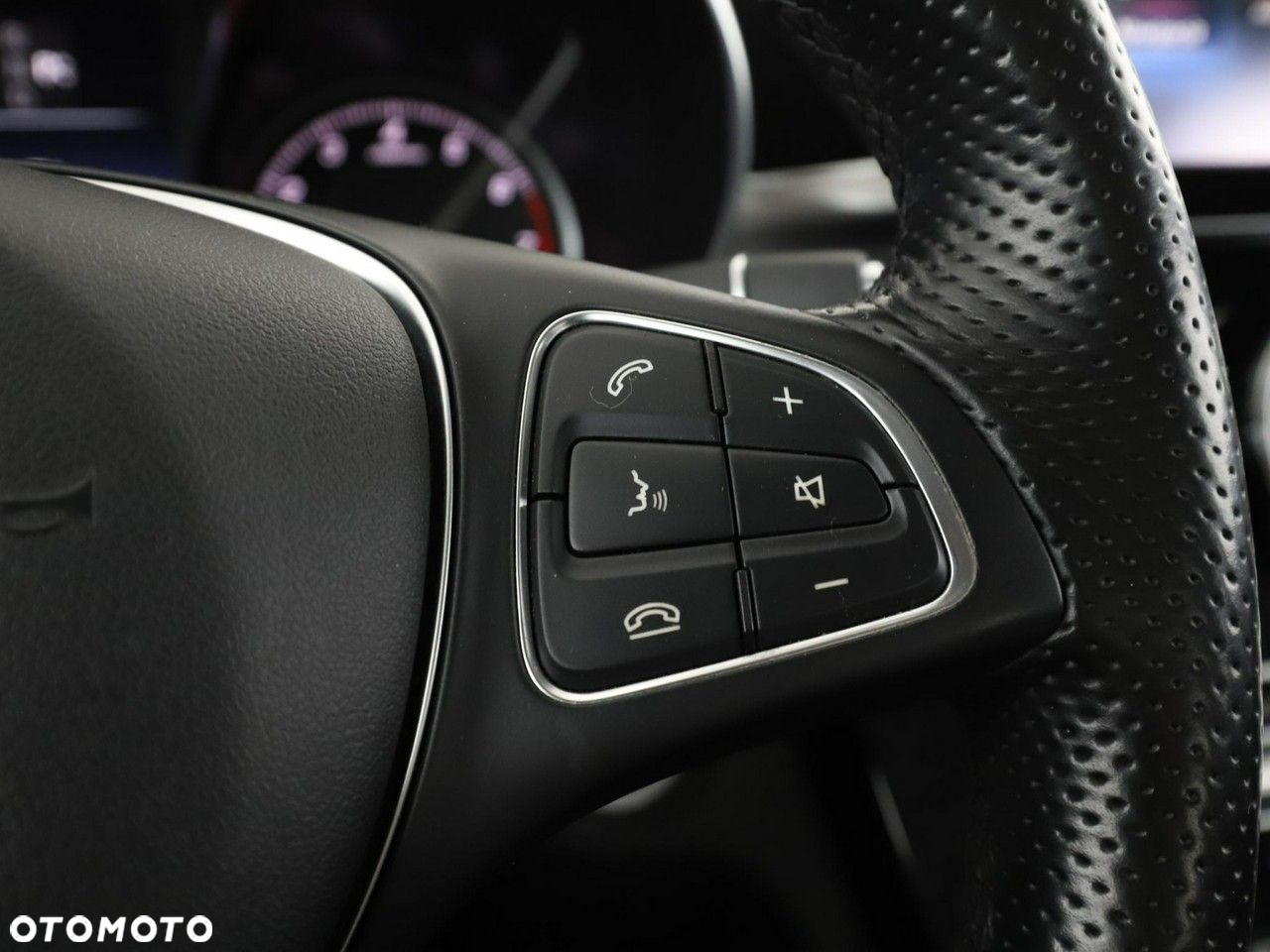 Mercedes-Benz Klasa C 180 T 7G-TRONIC Avantgarde - 29