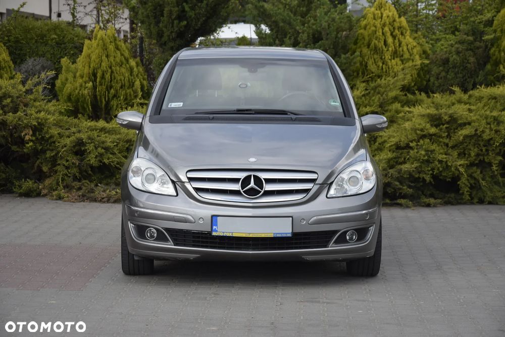 Mercedes-Benz Klasa B 180 EU5 - 16