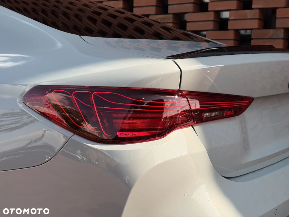 BMW M4 - 11