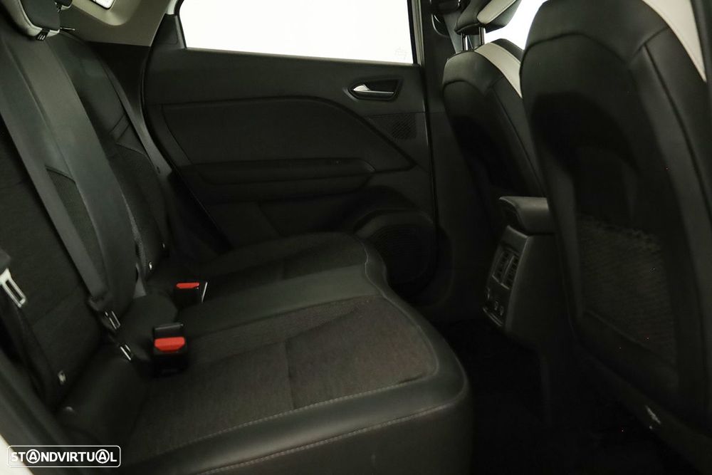 Renault Captur 1.0 TCe Techno Bi-Fuel - 23