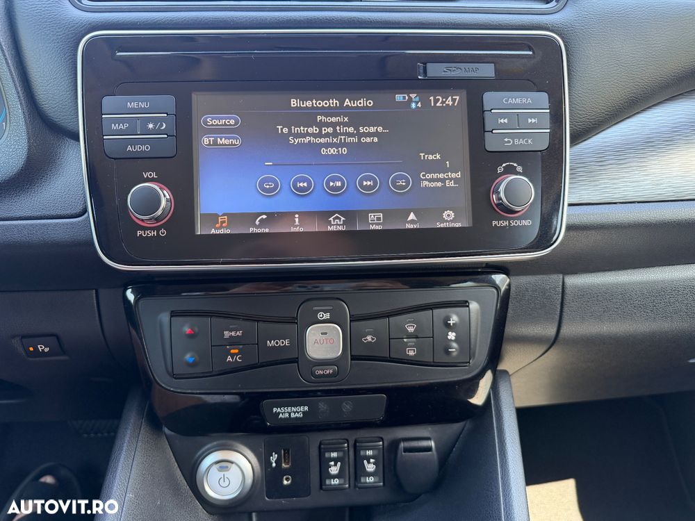 Nissan LEAF - 15