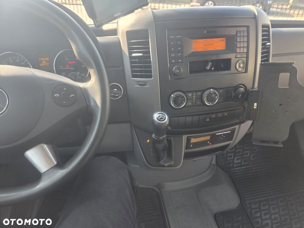 Mercedes-Benz SPRINTER - 21