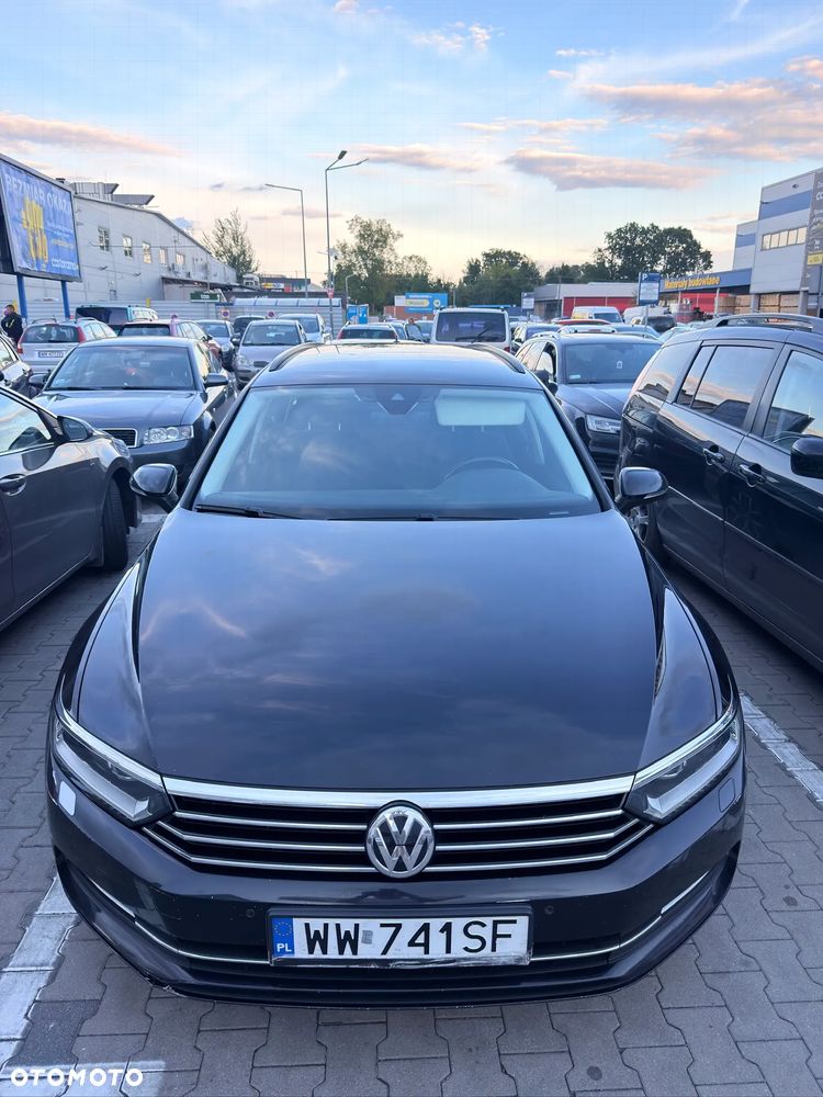 Volkswagen Passat 2.0 TDI BMT Comfortline DSG - 11