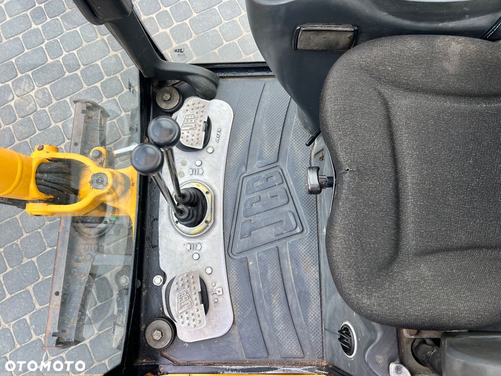 JCB 8018 - 9
