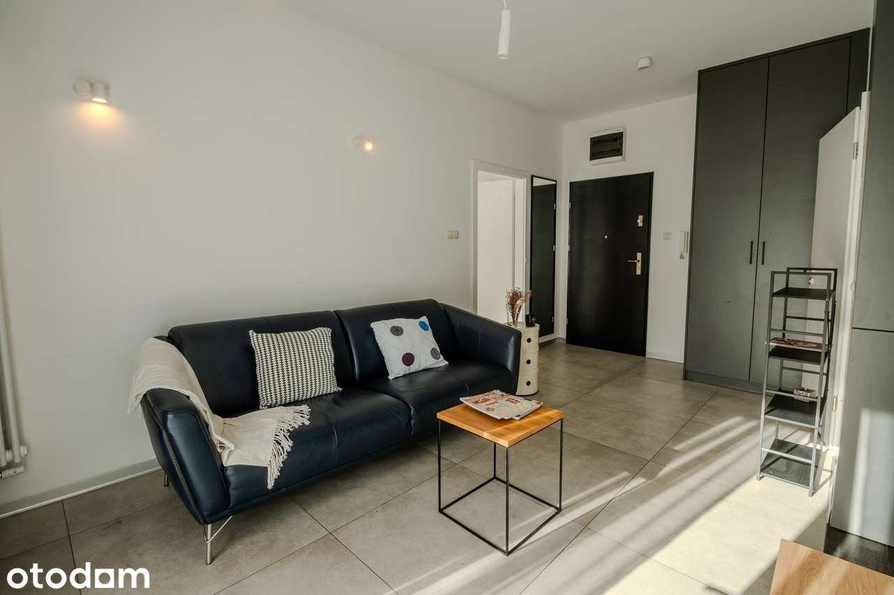 Apartament z ogromnym tarasem i garażem w sąsiedztwie Politechniki