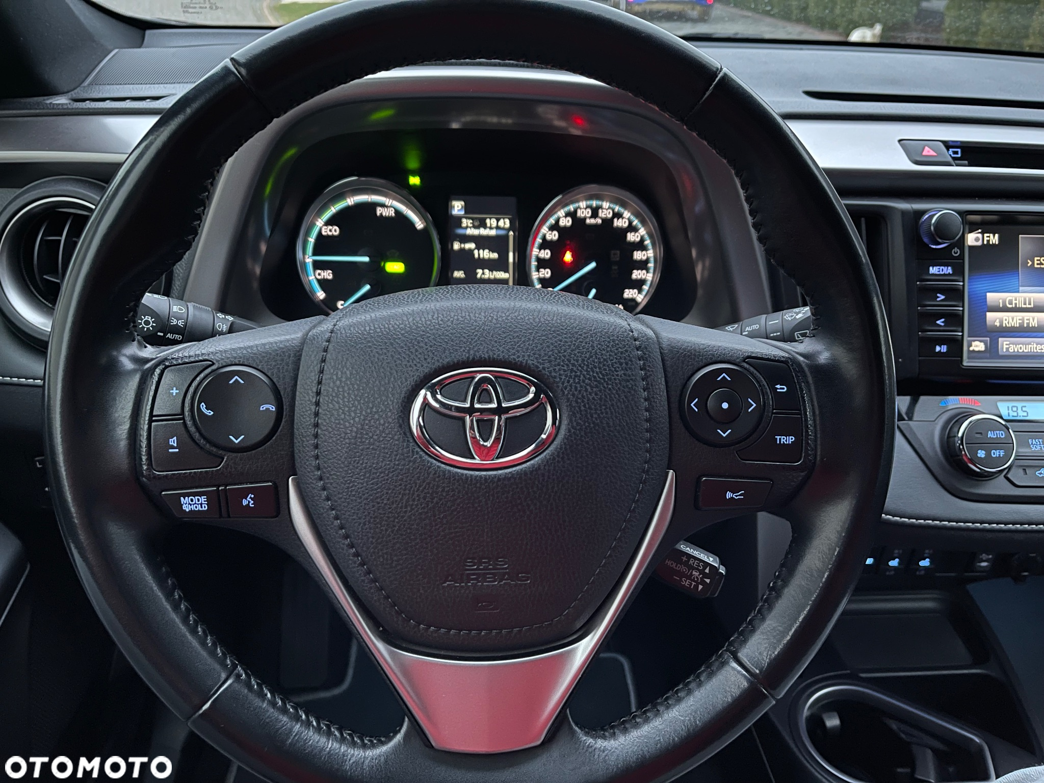Toyota RAV4 Hybrid Prestige 4x4 - 35
