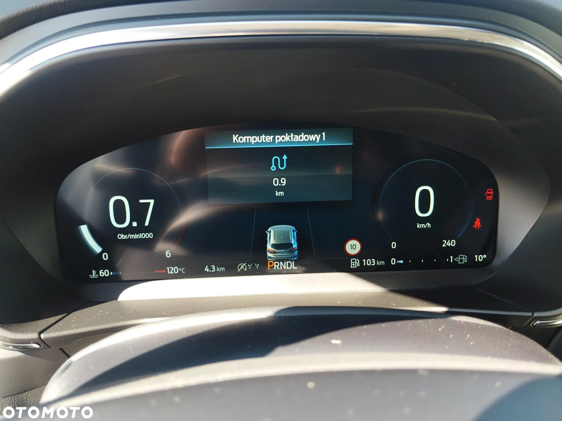 Ford Focus 1.5 EcoBlue Titanium X - 14