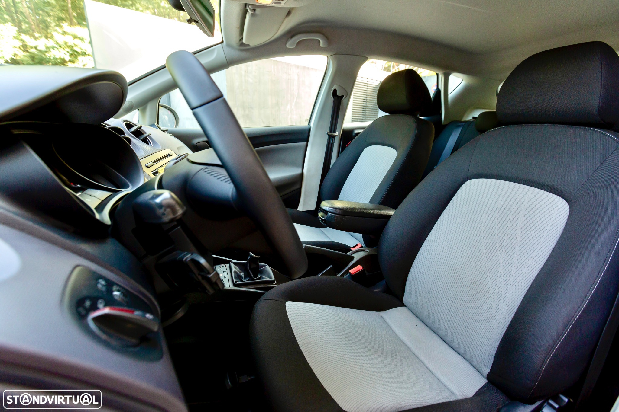 SEAT Ibiza 1.2 TDi I-Tech - 6