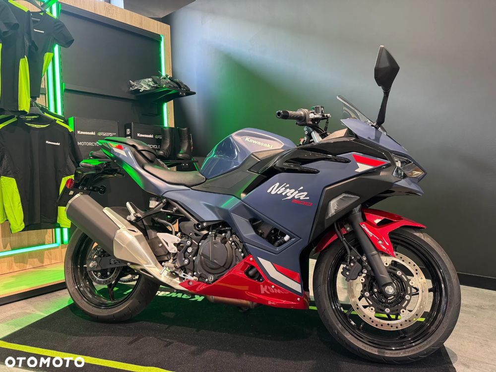 Kawasaki Ninja 500 - 4