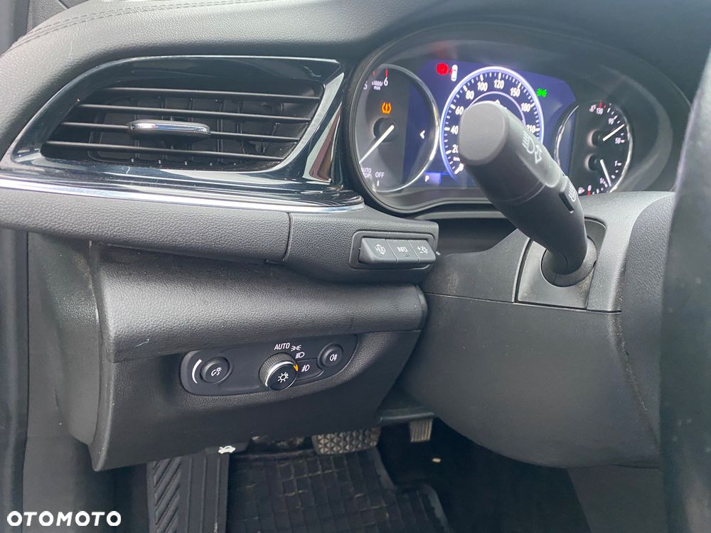 Opel Insignia 2.0 CDTI automatik Innovation - 19