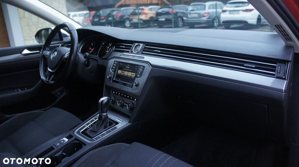 Volkswagen Passat Alltrack 2.0 TDI SCR 4Motion DSG - 34