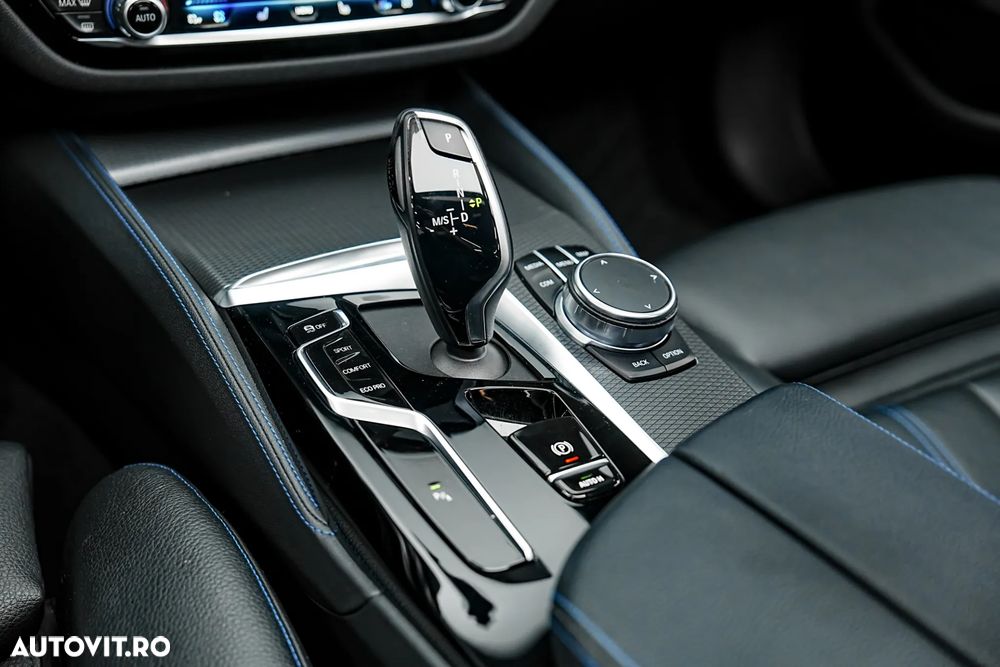 BMW Seria 5 530d Aut. M Sport Edition - 10