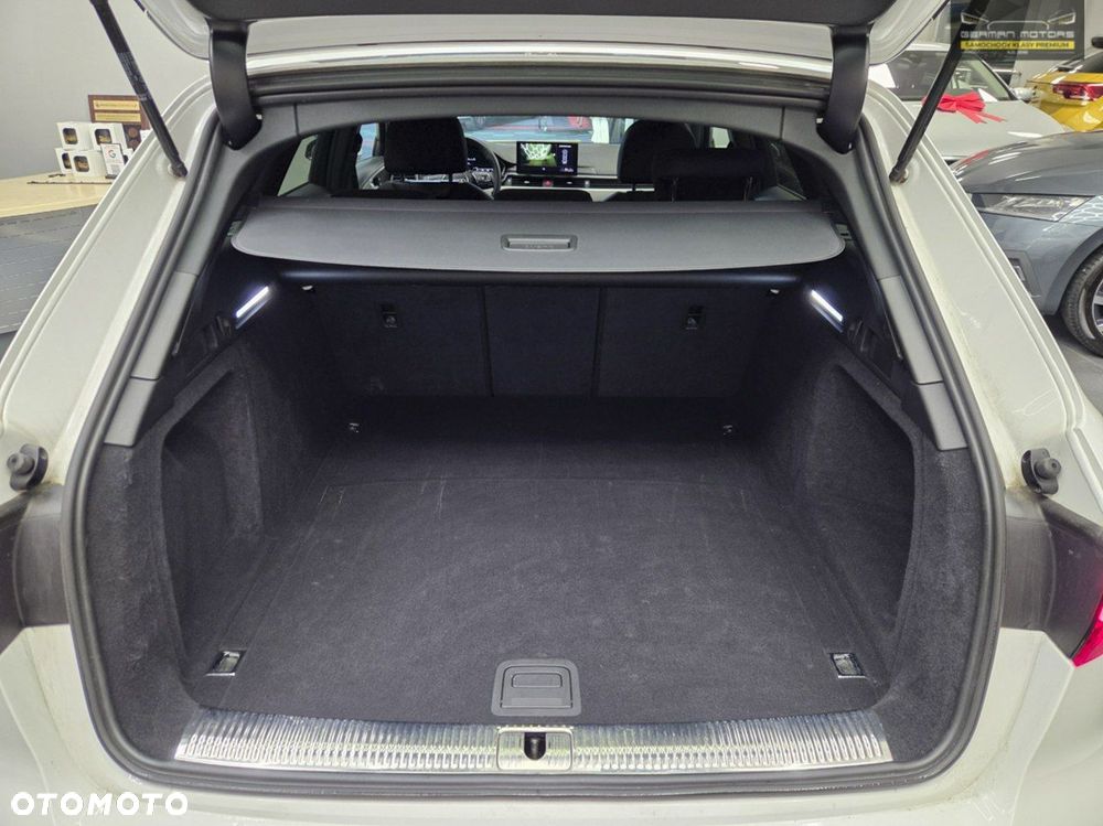 Audi A4 Avant - 32