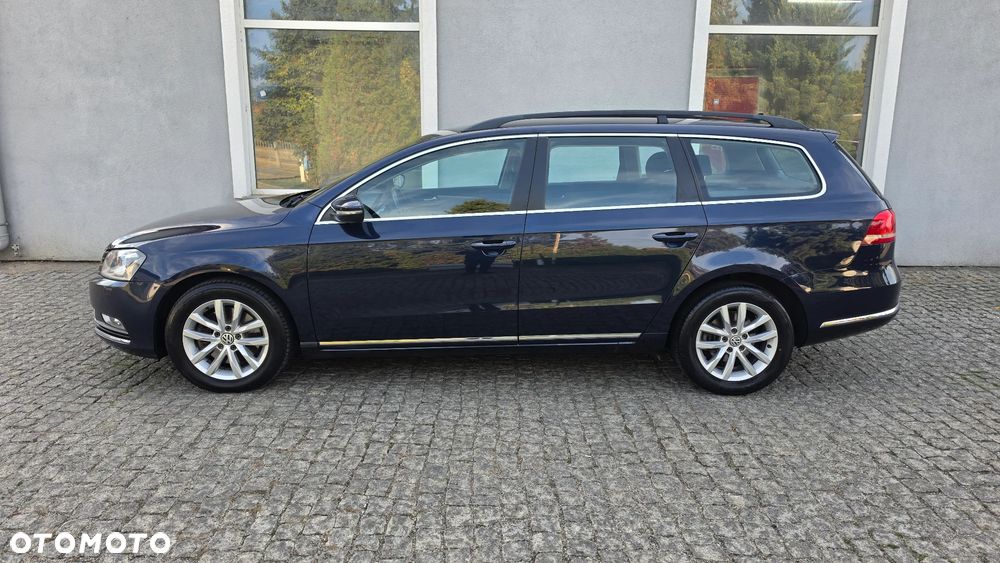 Volkswagen Passat 2.0 Blue TDI DSG SCR Comfortline - 17