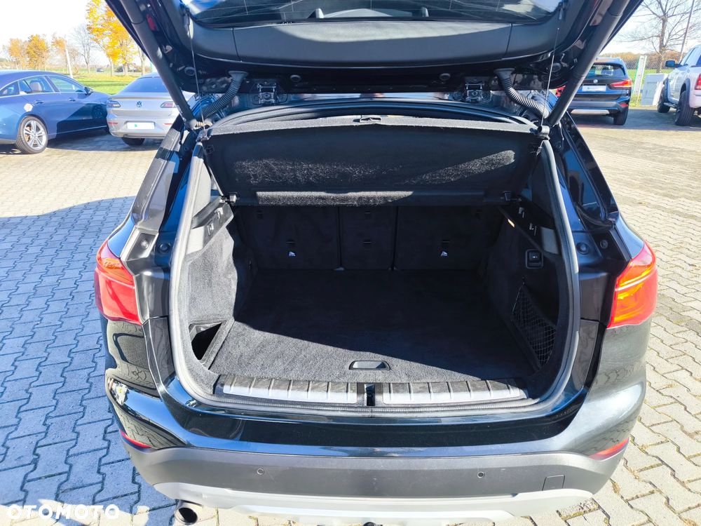 BMW X1 sDrive18i xLine - 14