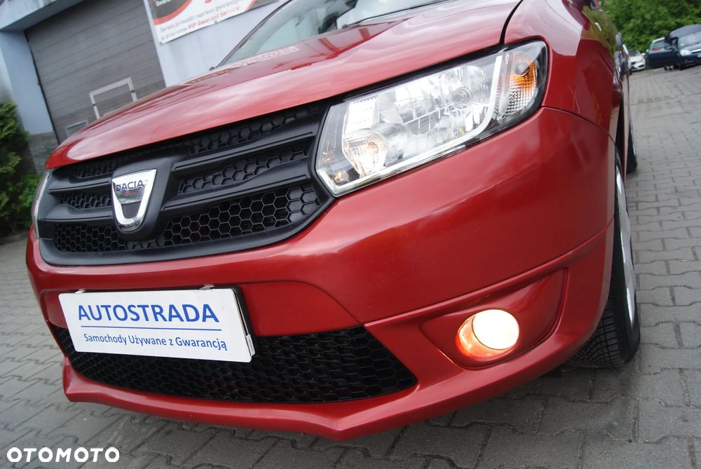 Dacia Logan 1.2 16V Laureate - 8