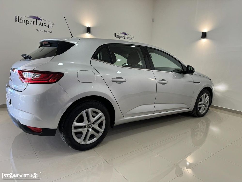 Renault Mégane 1.5 dCi Zen - 2