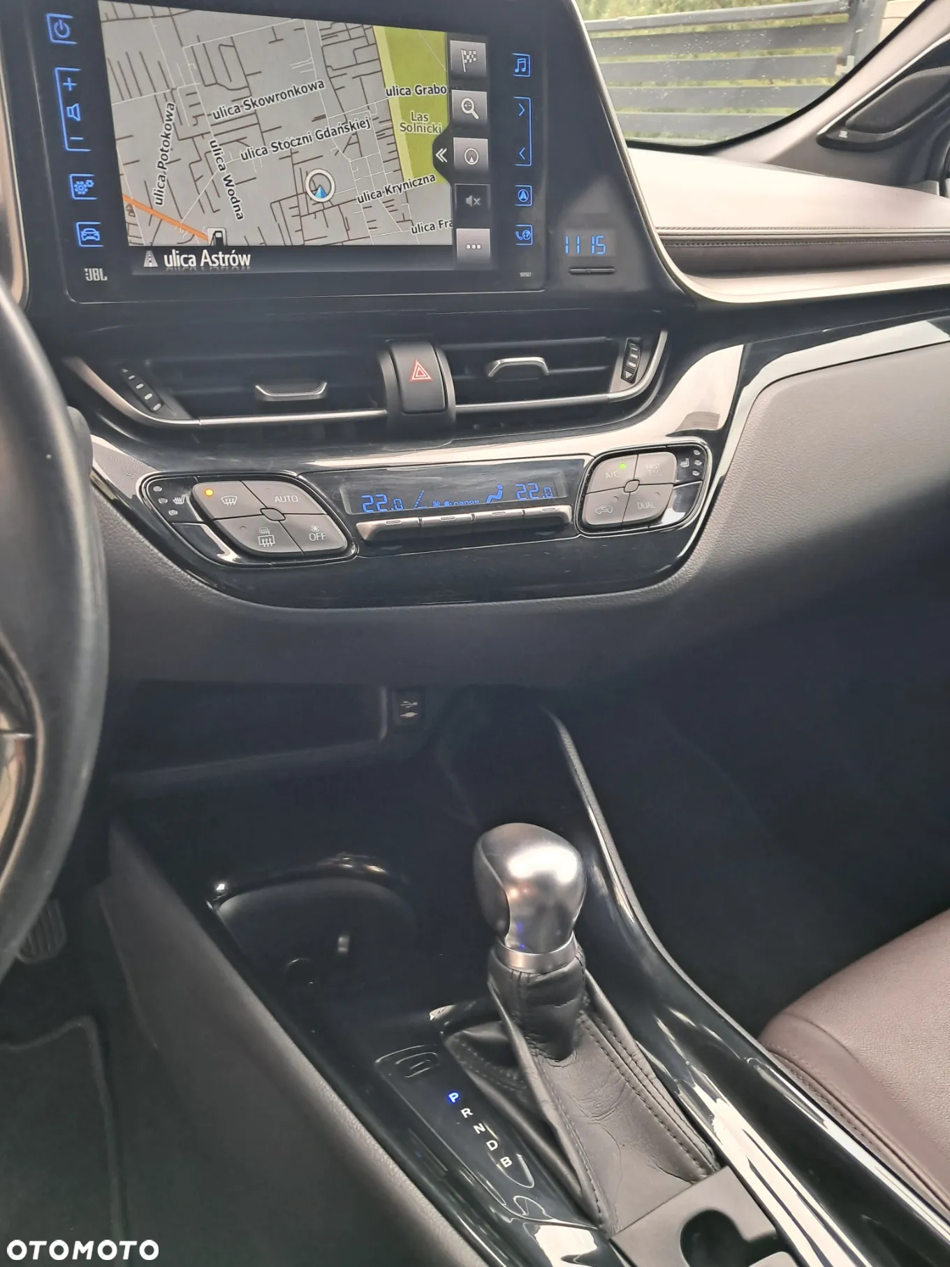 Toyota C-HR 1.8 Hybrid Premium - 28