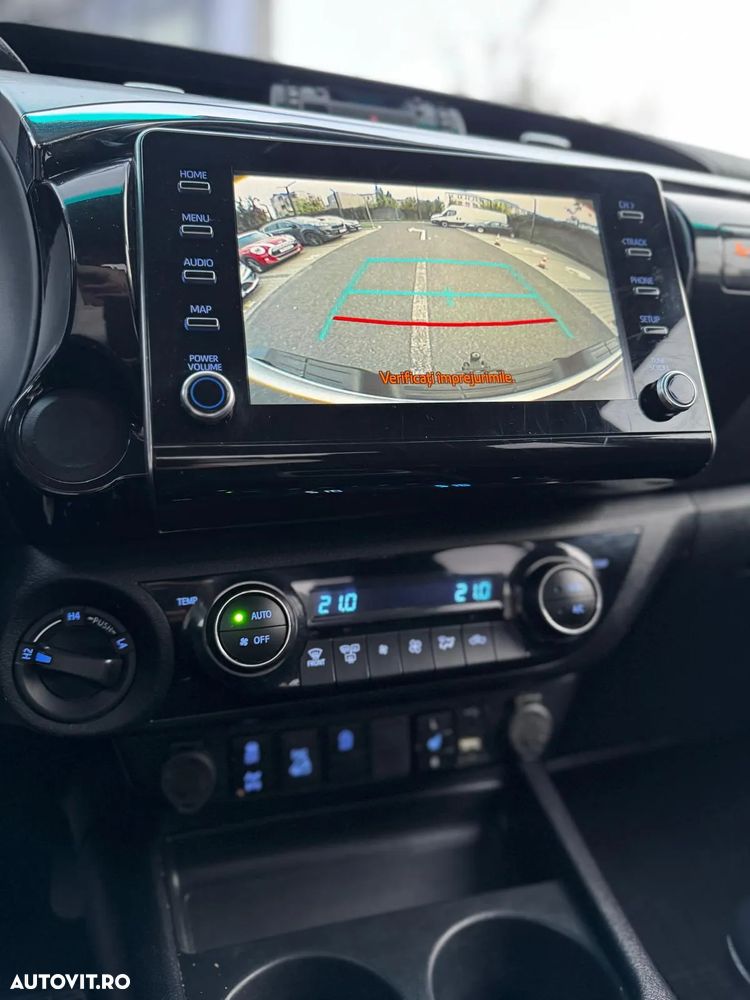 Toyota Hilux 4x4 Double Cab Autm. Comfort - 11