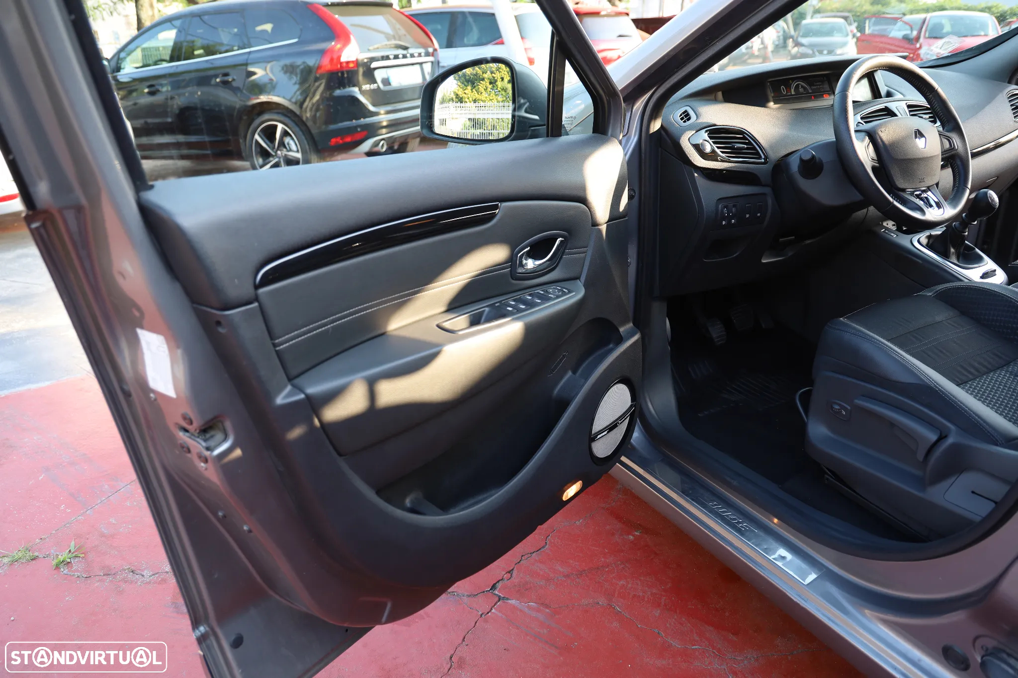 Renault Grand Scénic 1.5 dCi Bose Edition SS - 16